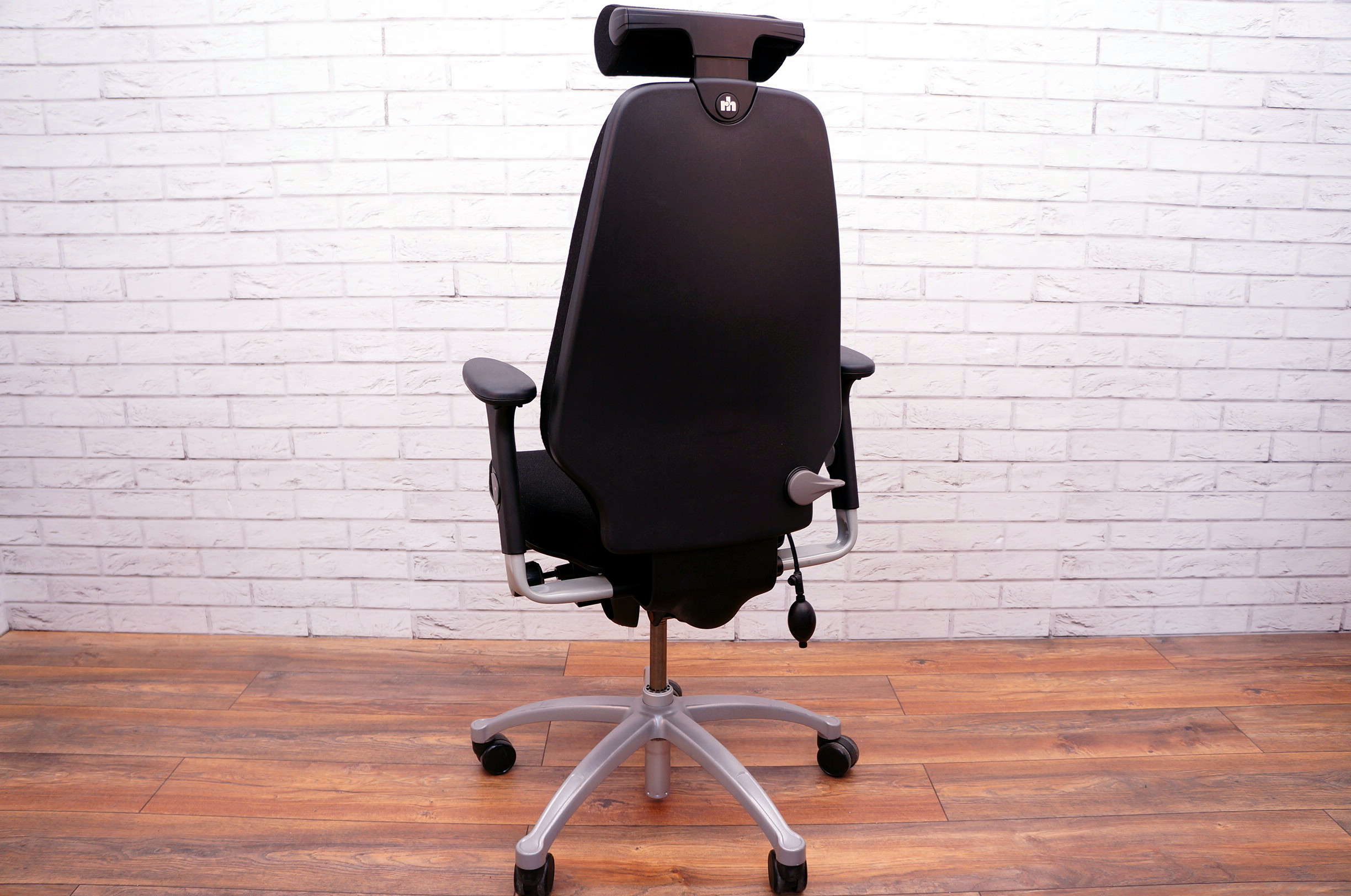 RH Logic 400 RH Logic 400