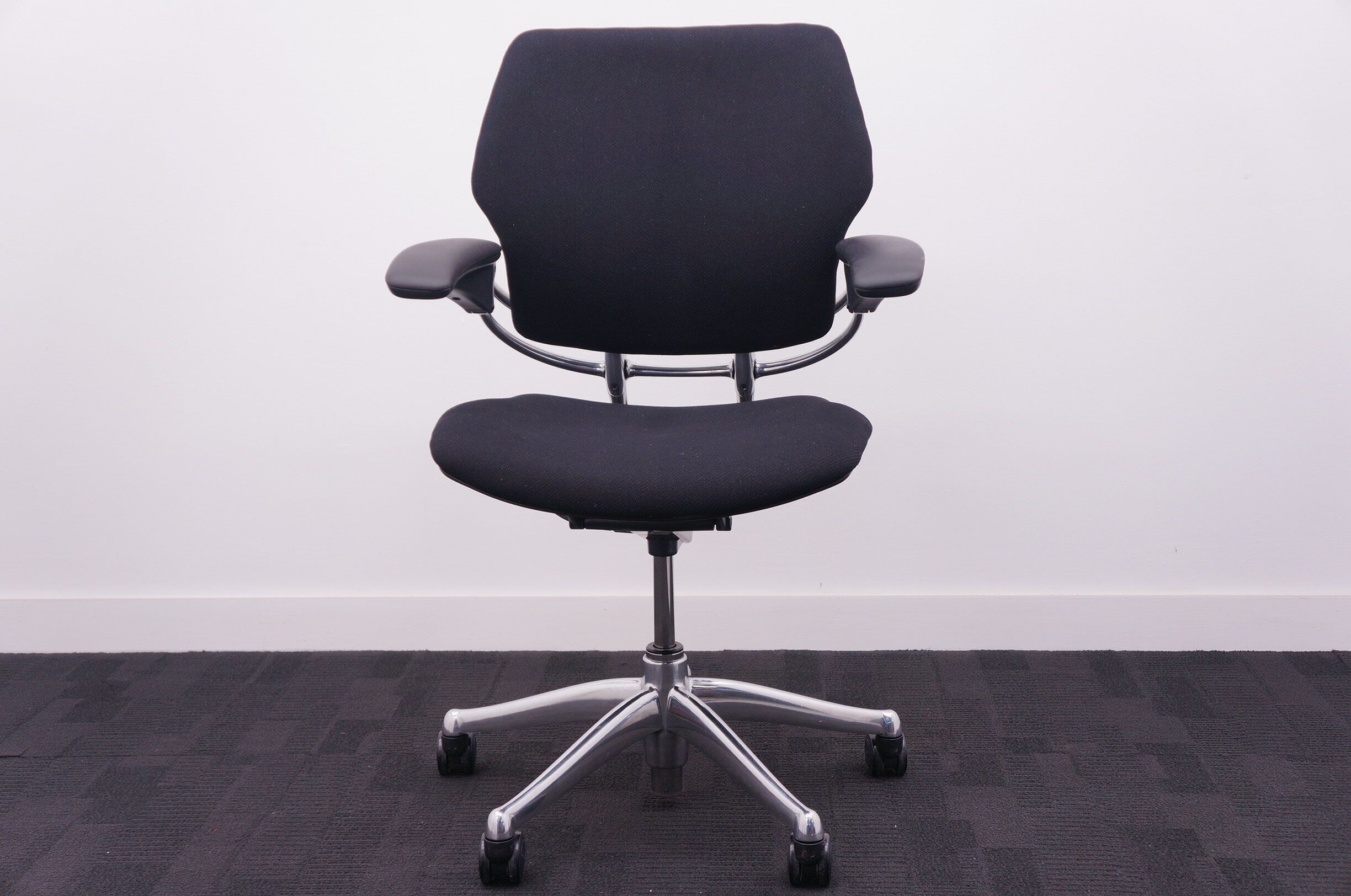 Humanscale Freedom Low Back Task Chair Chrome Humanscale Freedom Low Back Task Chair Chrome