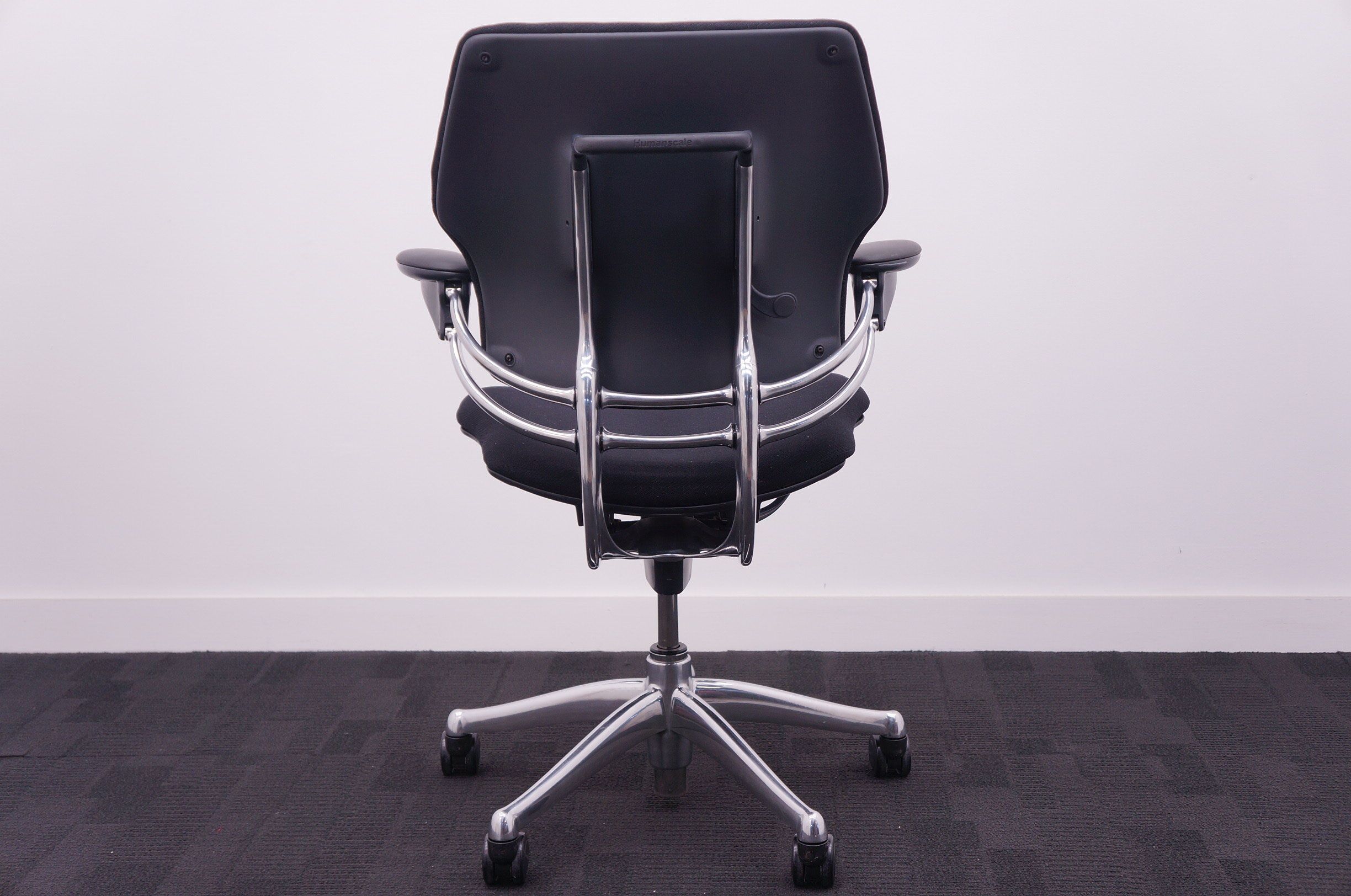Humanscale Freedom Low Back Task Chair Chrome Humanscale Freedom Low Back Task Chair Chrome