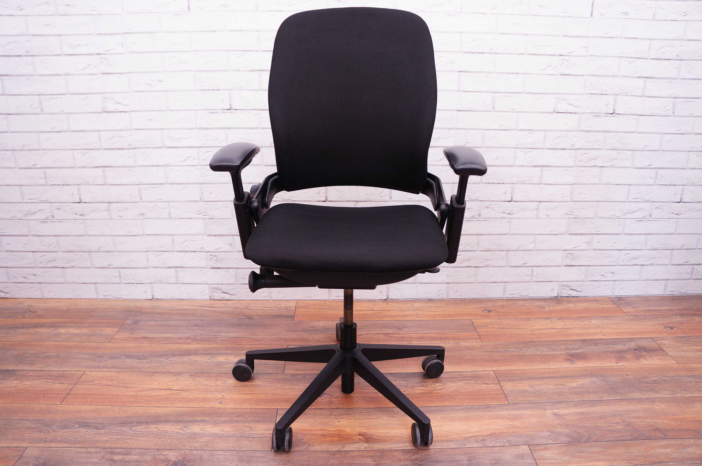 Steelcase Leap V2 Steelcase Leap V2